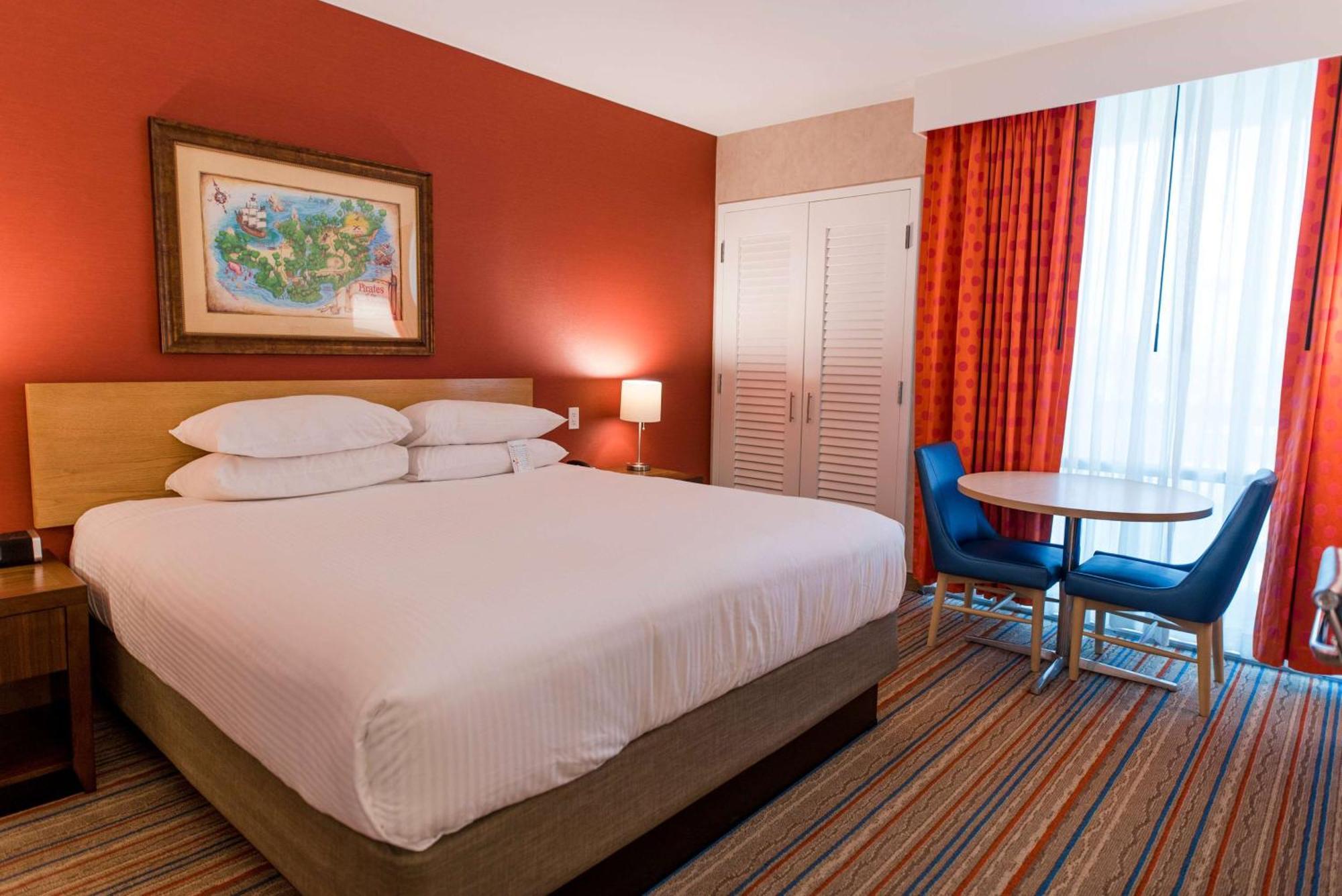 Howard Johnson By Wyndham Anaheim Hotel & Water Playground Extérieur photo